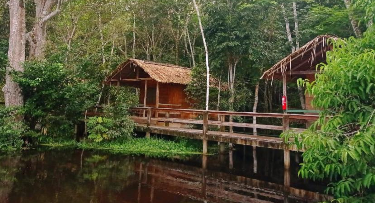 Dolphin Lodge, um dos hotéis de selva na Amazônia