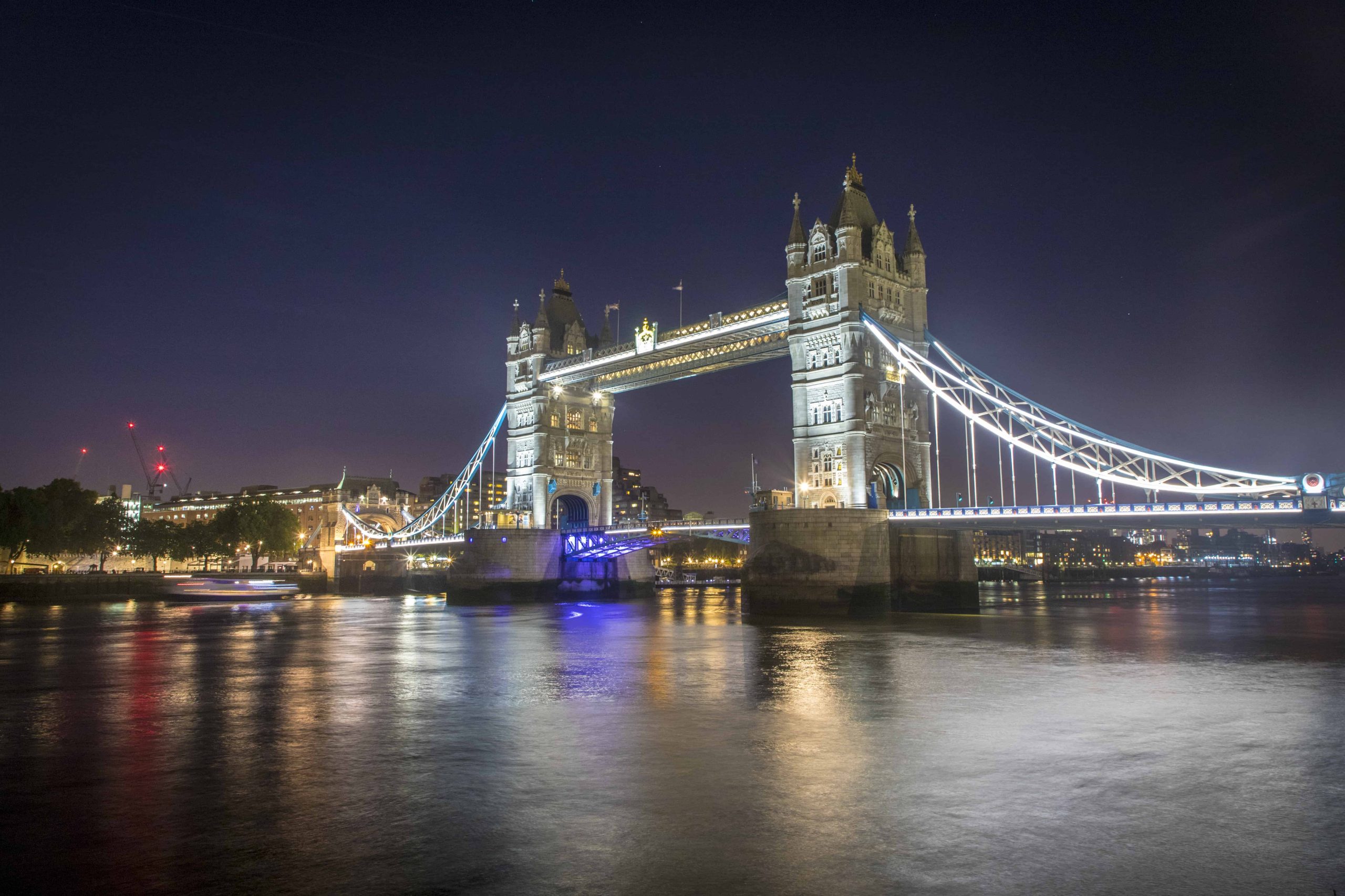 Tower Bridge em Londres