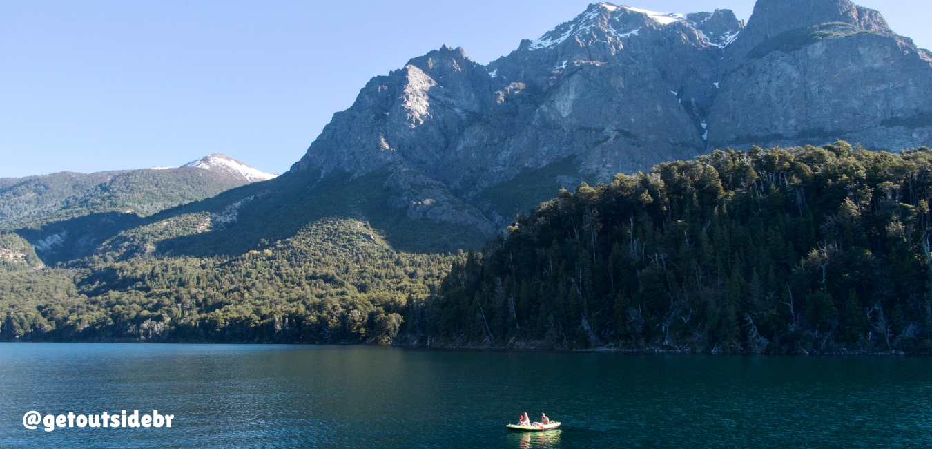 Caiaque na Bahia Lopez em Bariloche